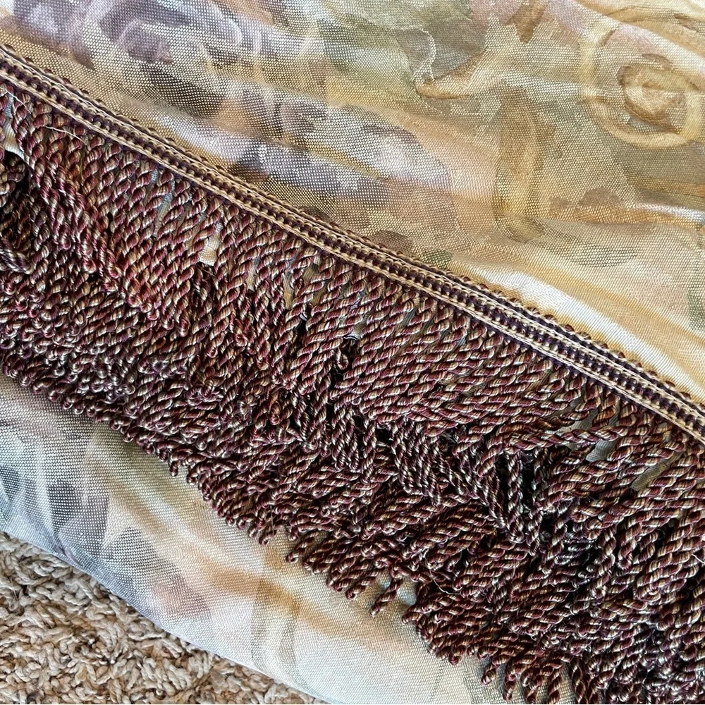Croscill Chambord Cassis 2 pieces Original Drapes Valance 44 x 208 fringe scarf